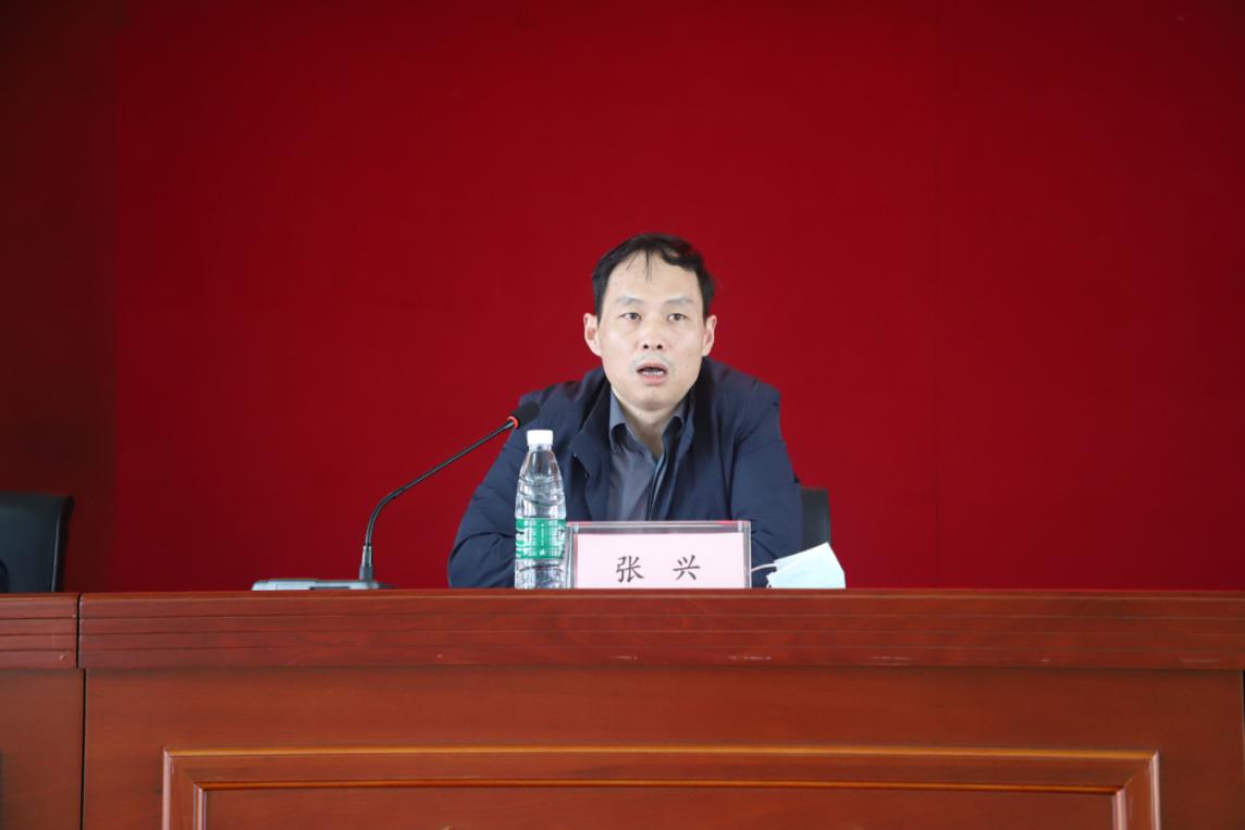 会议以院党委委员,副院长赵国玺同志对"省直机关医院基层党组织调整暨